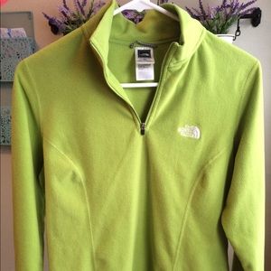 Women’s medium North Face fleece